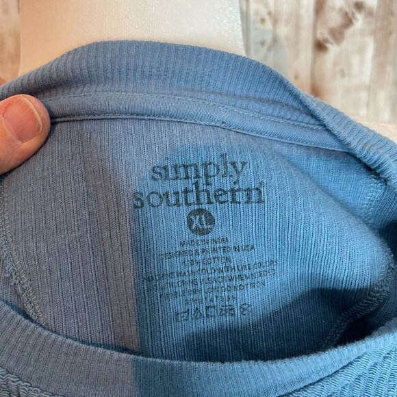 Simply Southern Blue Happy Sweatshirt size XL - Picture 4 of 4